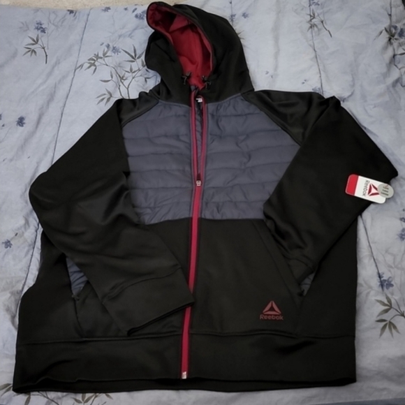 Reebok Men's Active Hybrid Jacket - Picture 1 of 6
